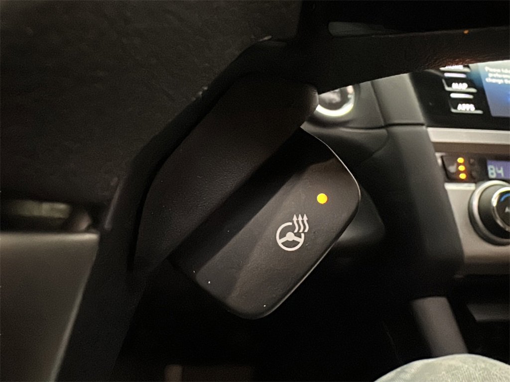 Used 2017 Subaru Outback 2.5i Touring image 25