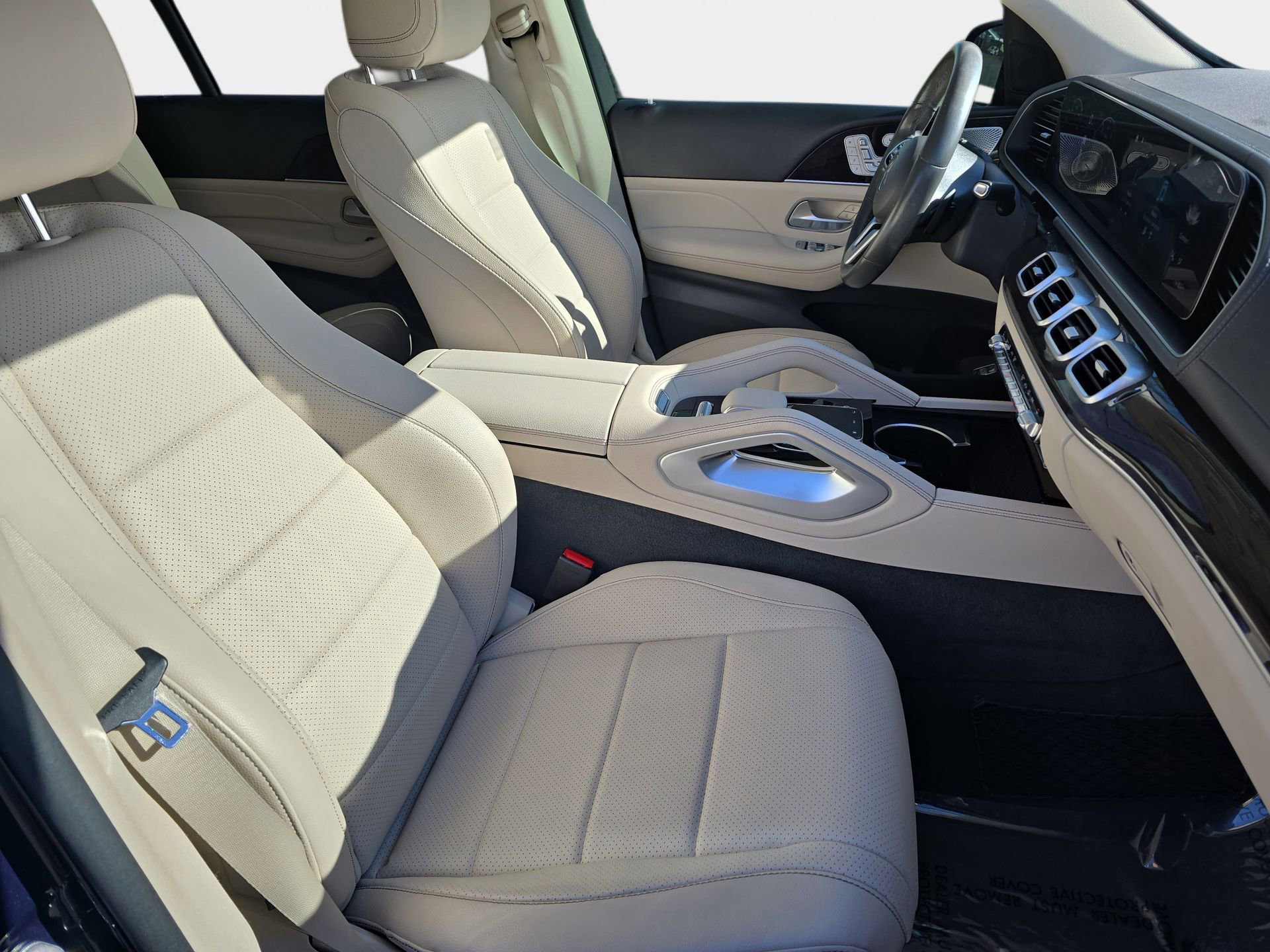 Used 2020 Mercedes-Benz GLS 450 4MATIC image 10