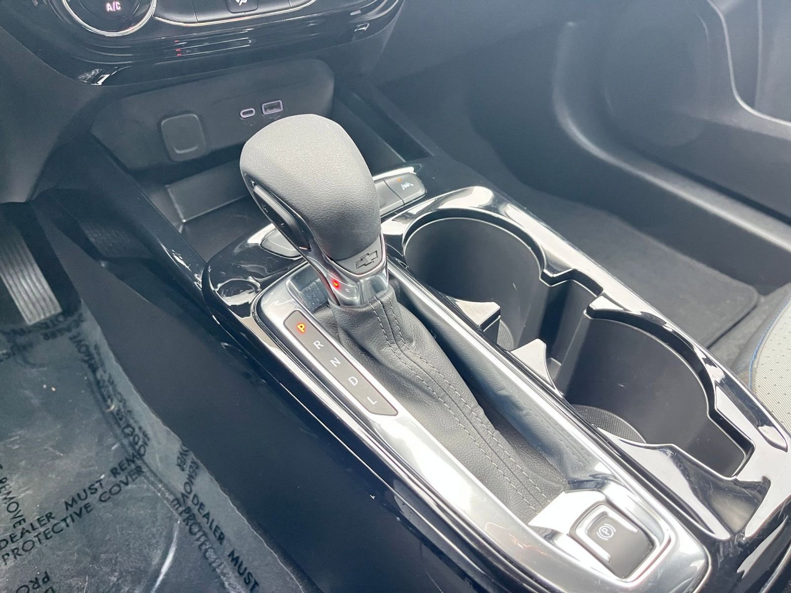 Used 2025 Chevrolet Trax LT image 39