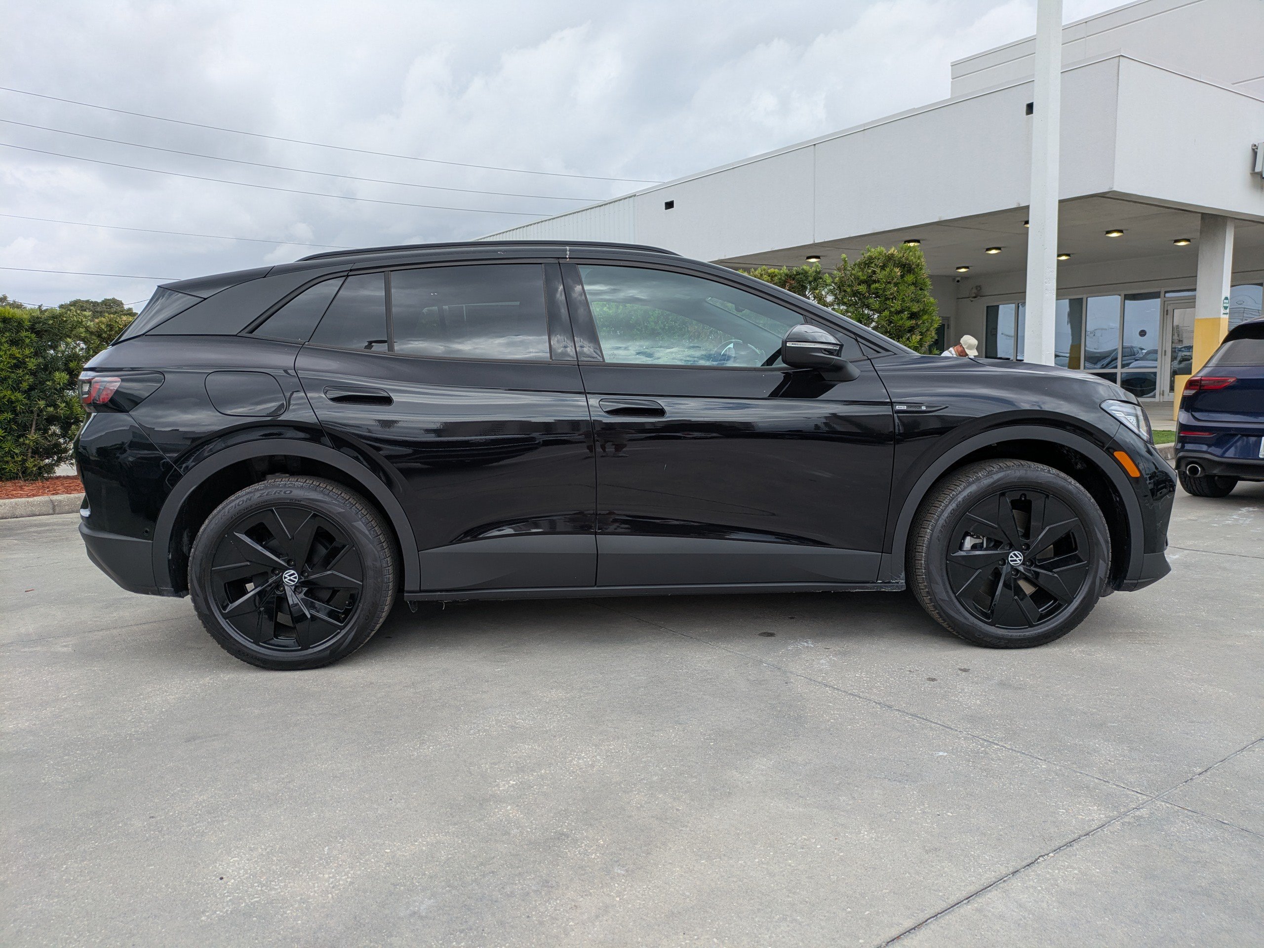 New 2026 Volkswagen ID.4 Pro S AWD/4WD image 3