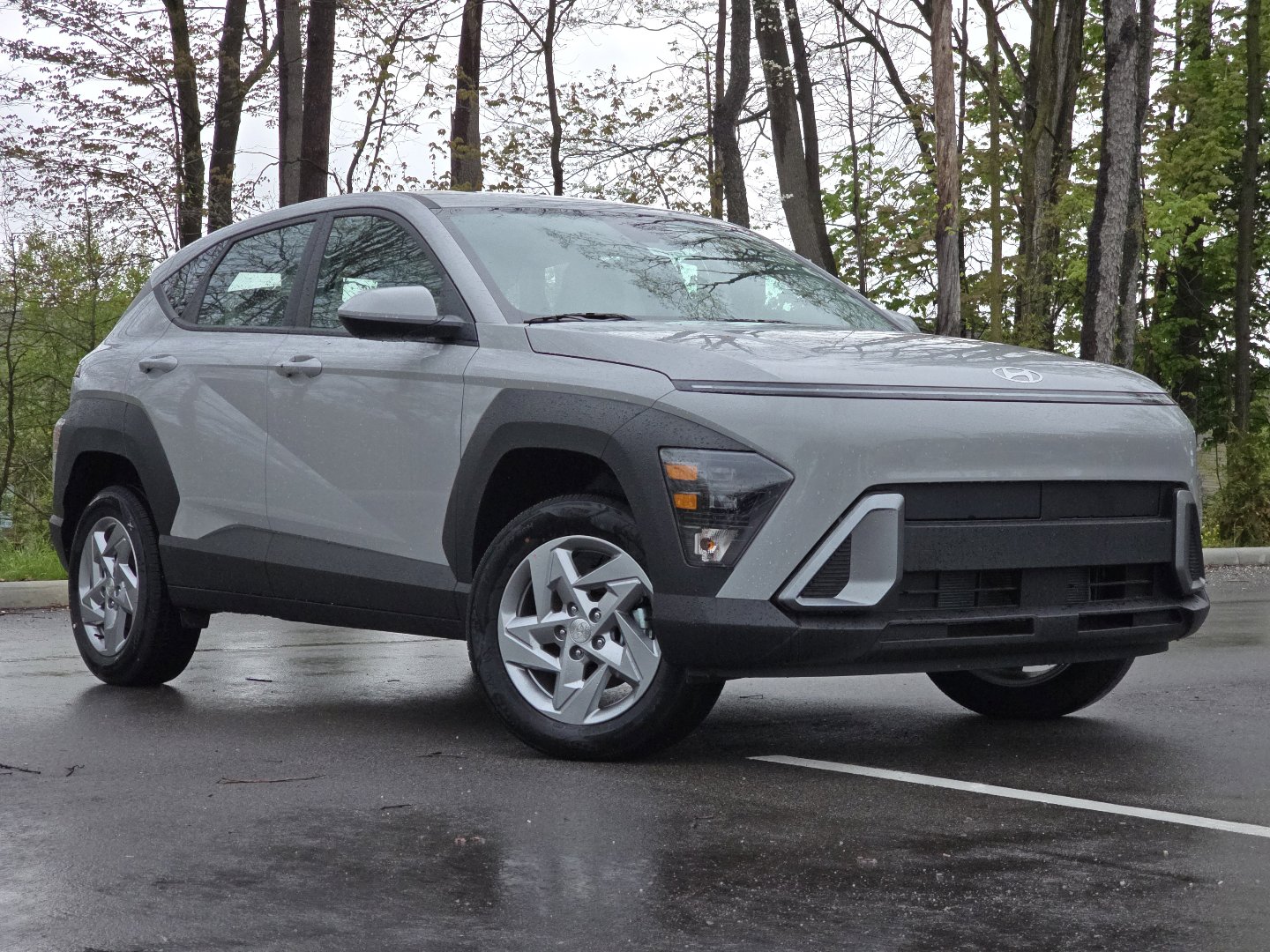 New 2026 Hyundai Kona SE AWD/4WD video 1