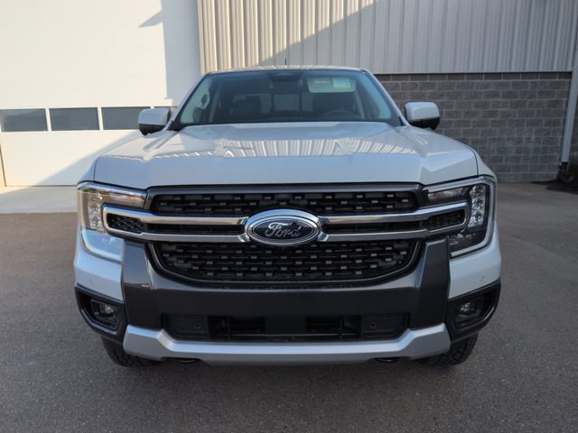 New 2026 Ford Ranger Lariat w/ FX4 Off-Road Package AWD/4WD image 8