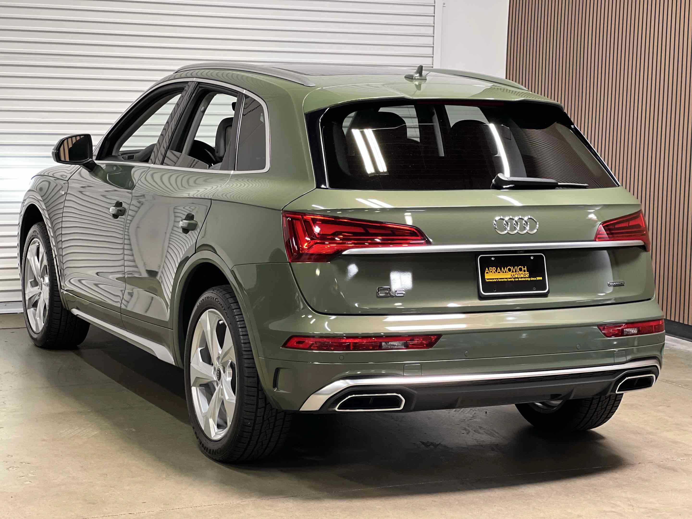 Used 2023 Audi Q5 2.0T Premium Plus AWD/4WD image 4