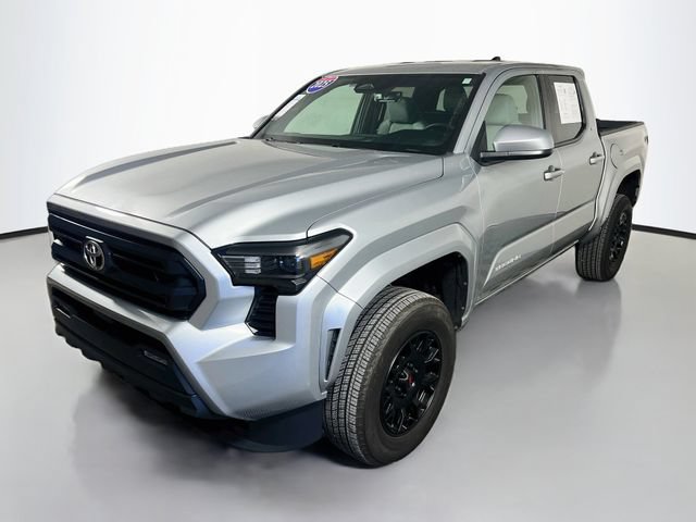 Used 2025 Toyota Tacoma SR5 RWD image 4