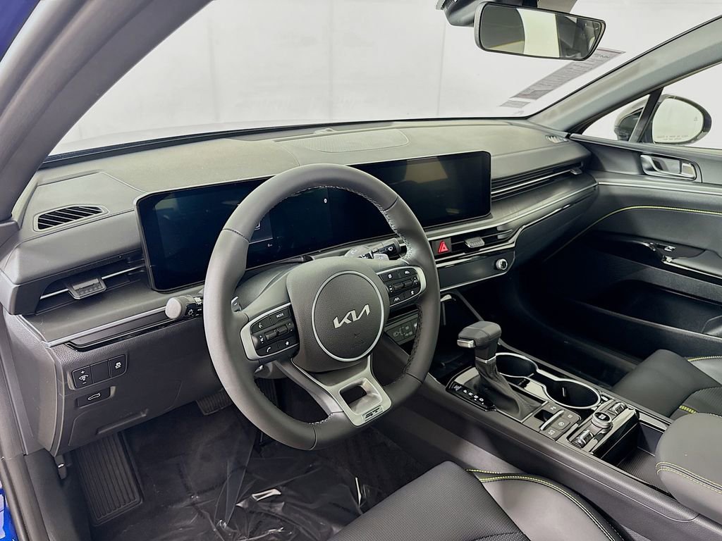 New 2026 Kia K5 GT FWD image 9