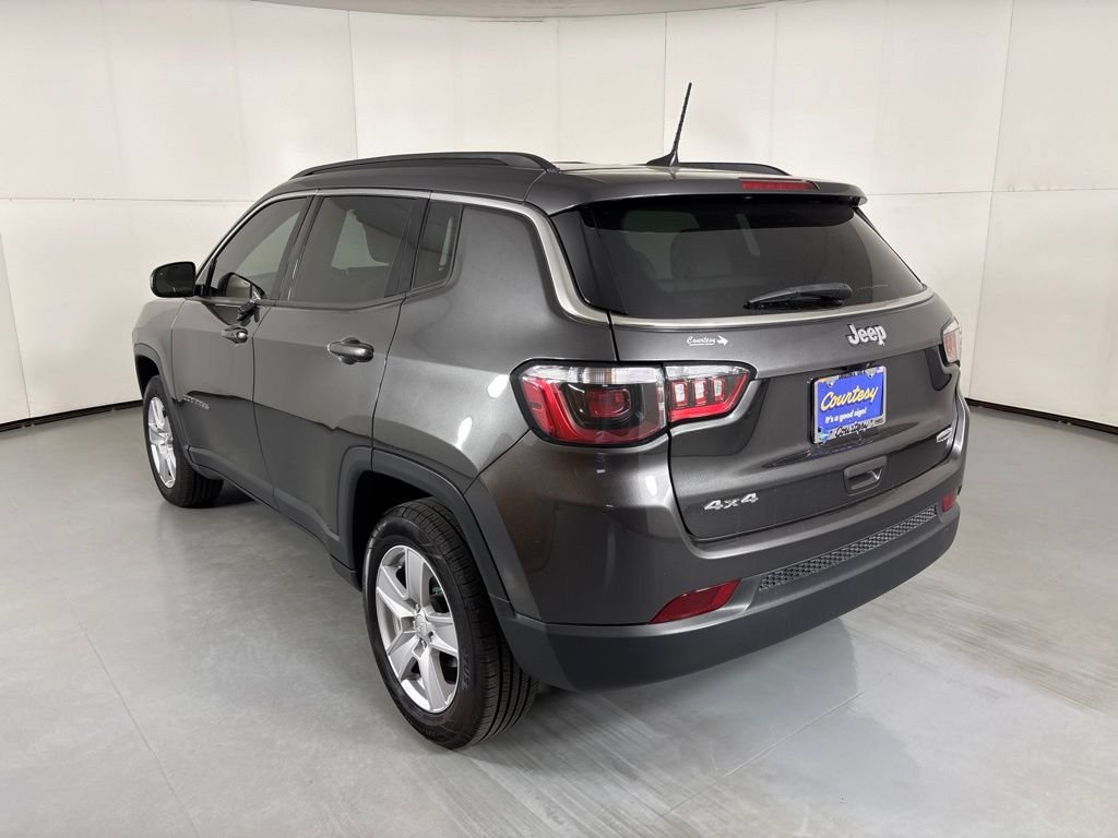 Used 2022 Jeep Compass Latitude AWD/4WD image 6