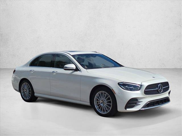 Used 2023 Mercedes-Benz E 450 4MATIC Sedan image 3