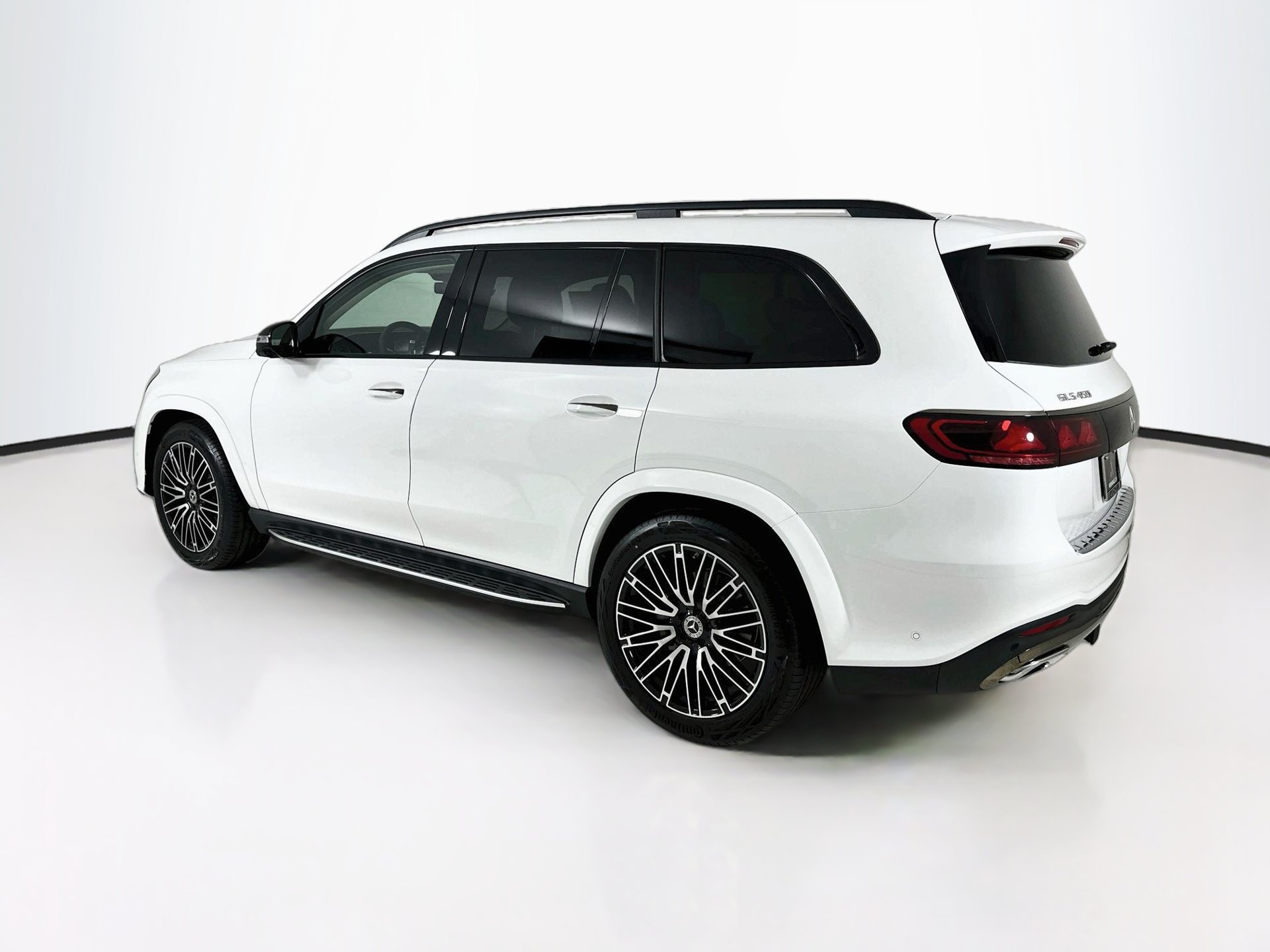 New 2027 Mercedes-Benz GLS 450 4MATIC image 6