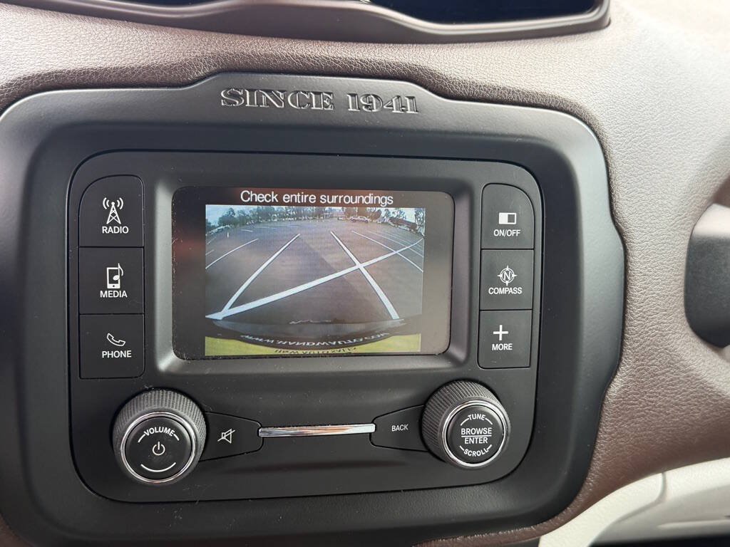 Used 2015 Jeep Renegade Limited AWD/4WD image 18