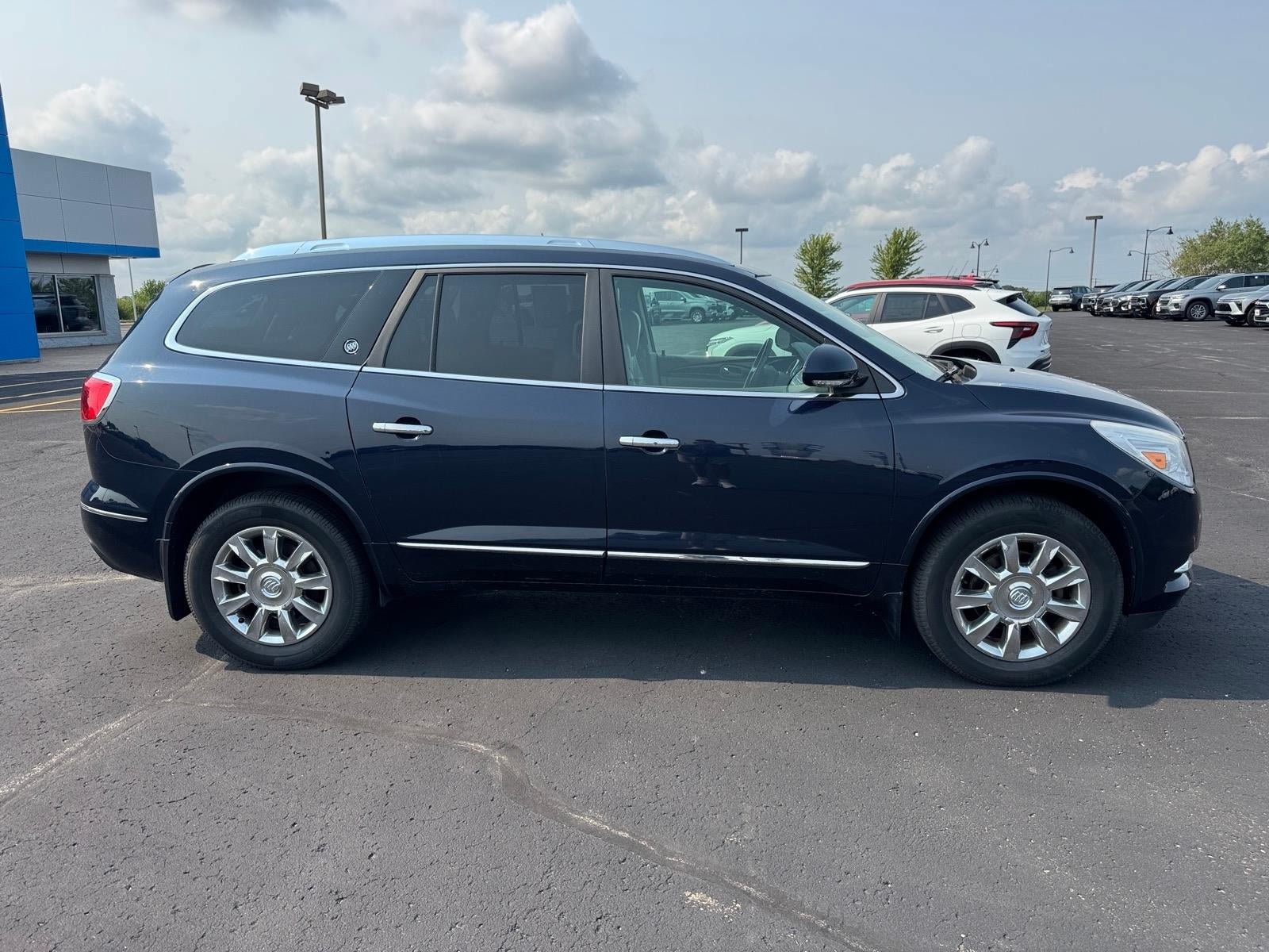 Used 2015 Buick Enclave Leather FWD image 2