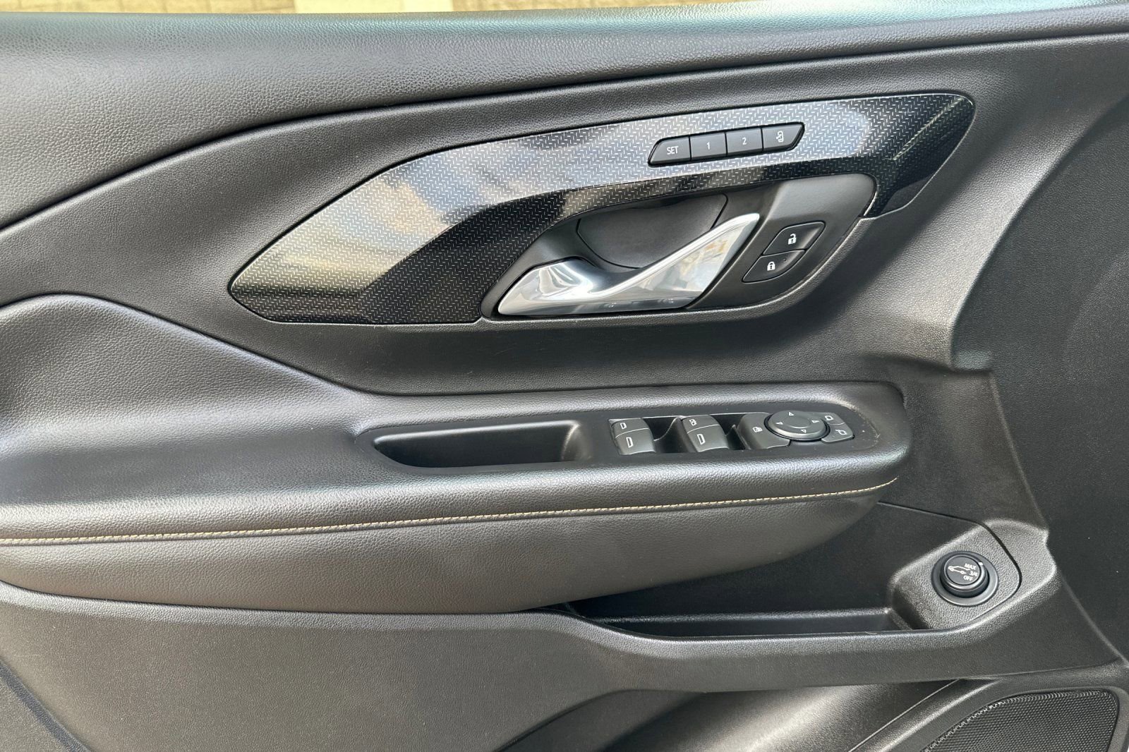 Certified 2023 GMC Terrain AT4 w/ Infotainment Package II image 11