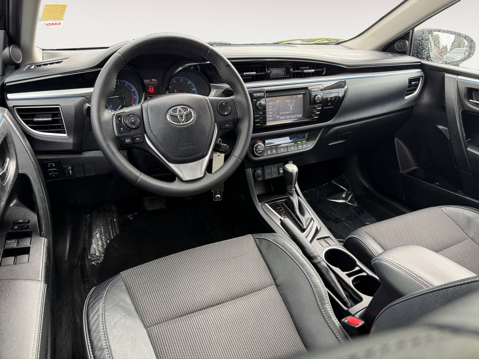 Used 2014 Toyota Corolla S FWD image 15