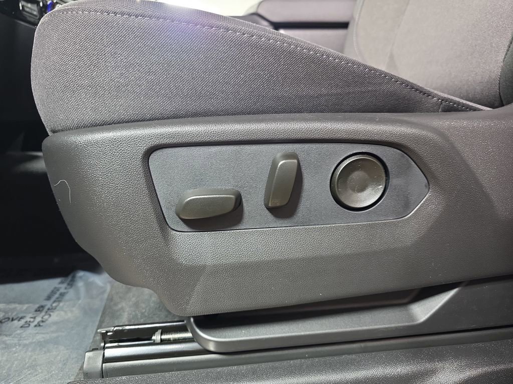 New 2026 GMC Sierra 2500 SLE w/ SLE Value Package; image 30