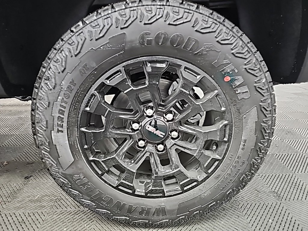 New 2026 GMC Canyon Elevation w/ Convenience Package image 44