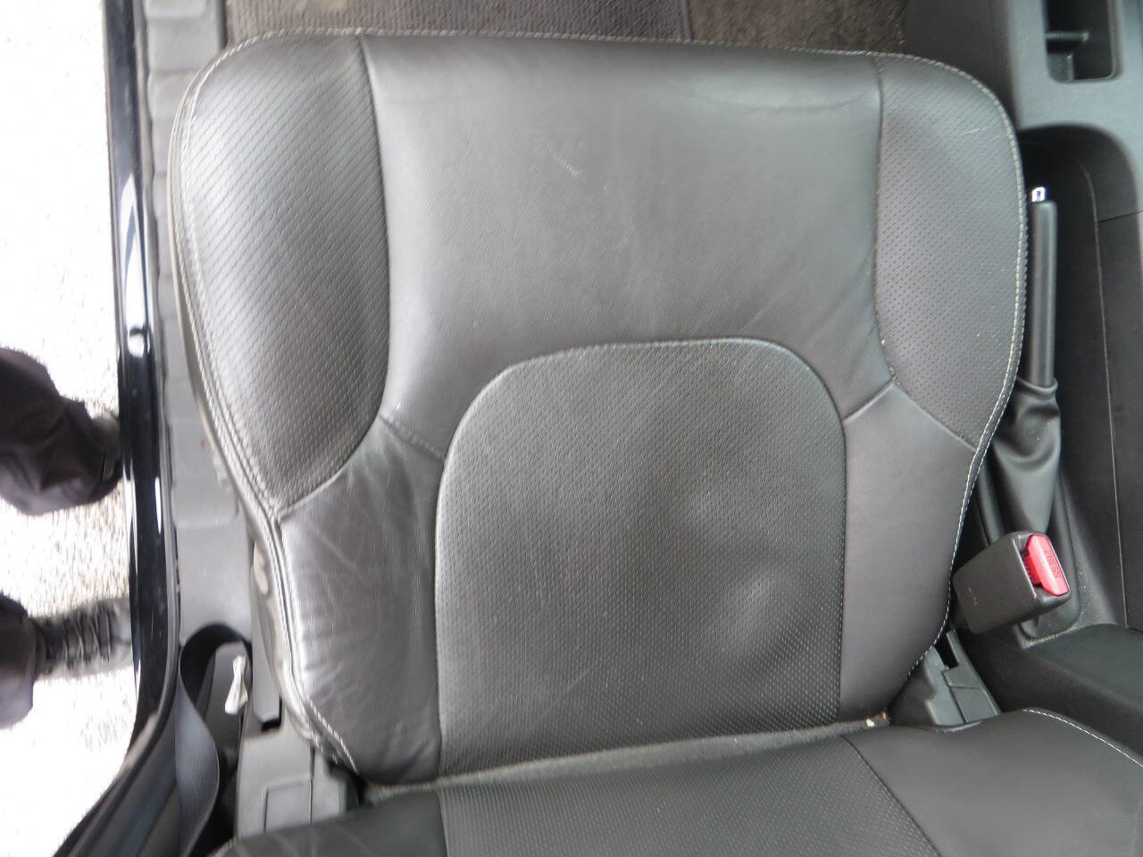 Used 2015 Nissan Xterra PRO-4X w/ Pro-4x Leather Package image 46