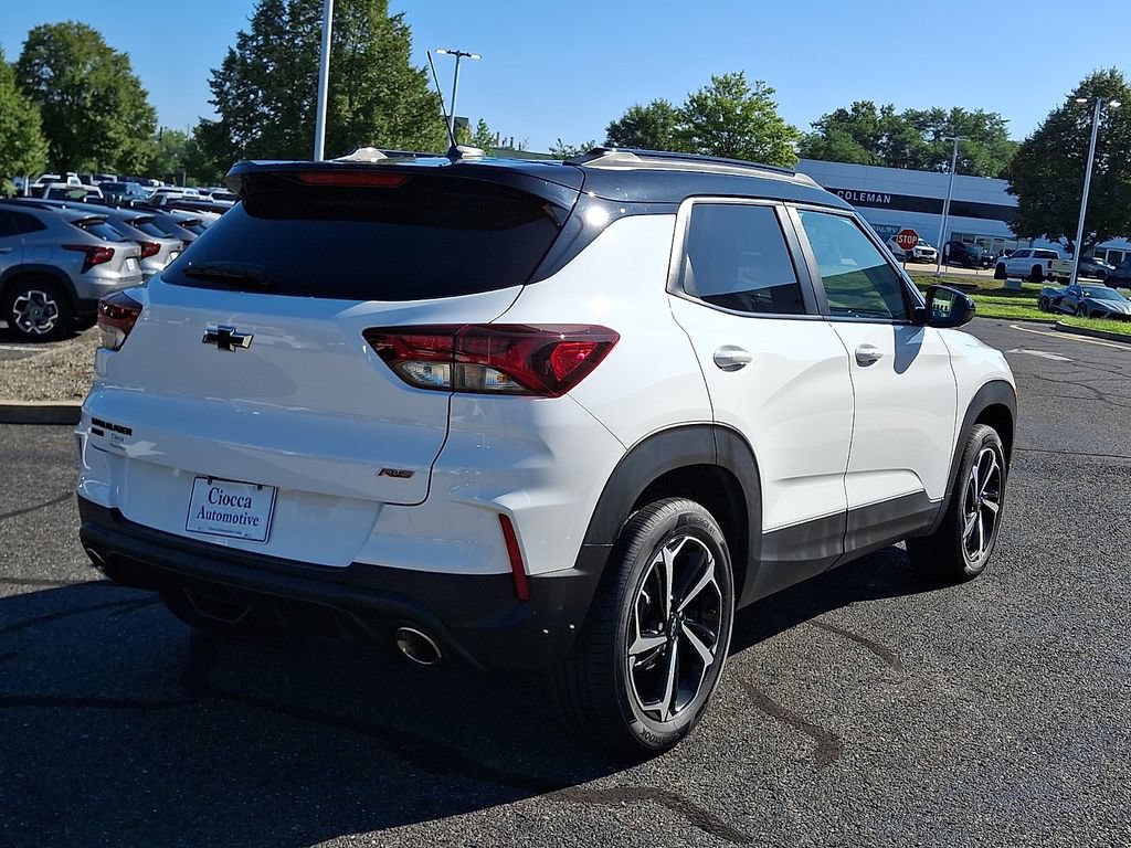 Certified 2023 Chevrolet TrailBlazer RS w/ Convenience Package AWD/4WD image 9