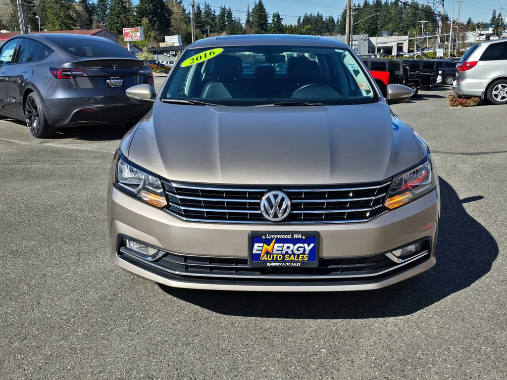 Used 2016 Volkswagen Passat 1.8T SE FWD image 9