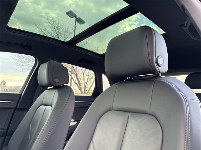 Used 2021 Audi Q3 2.0T Premium Plus image 17