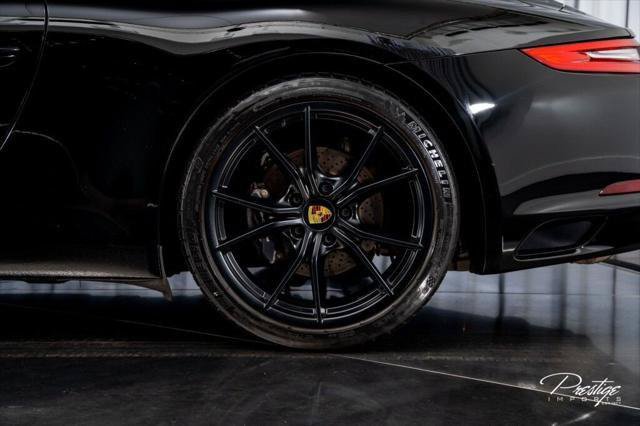 Used 2019 Porsche 911 Carrera RWD image 9
