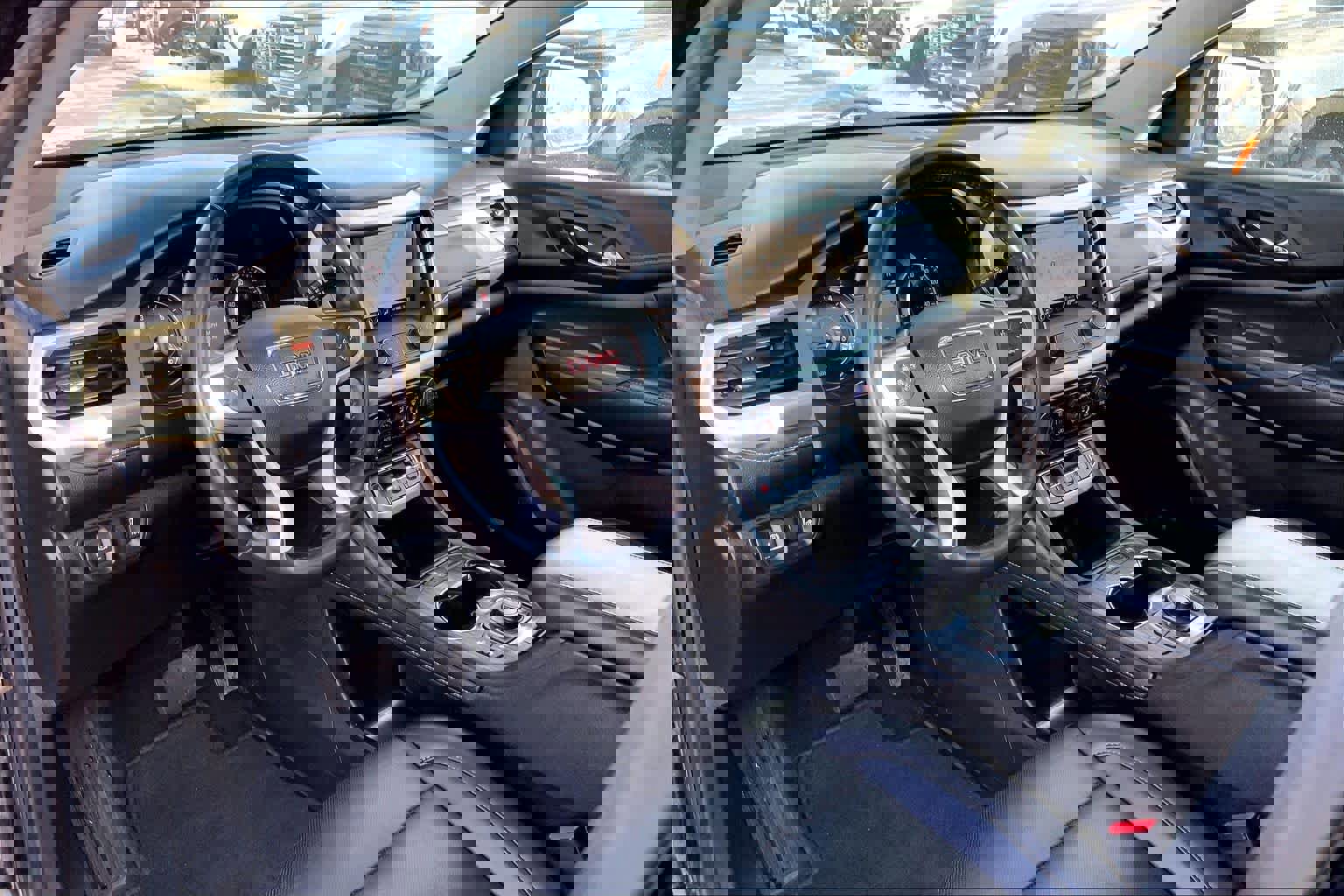 Certified 2021 GMC Acadia SLT image 12