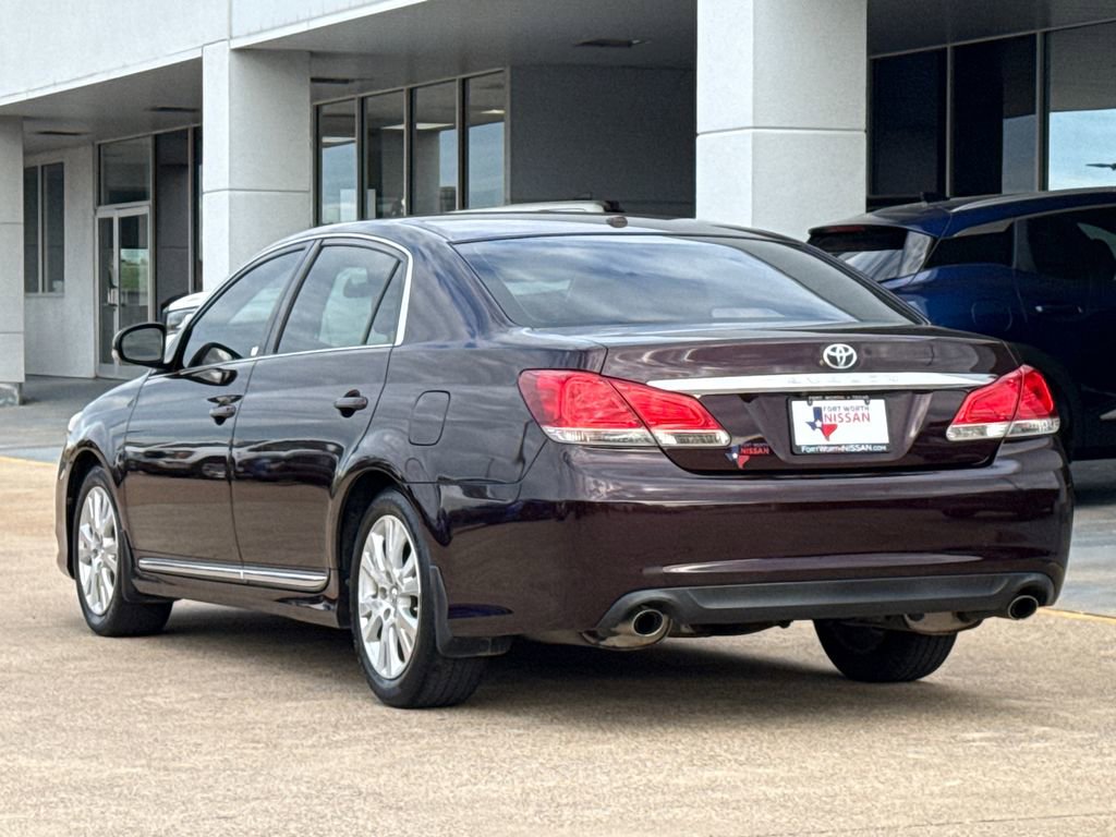 Used 2011 Toyota Avalon image 7