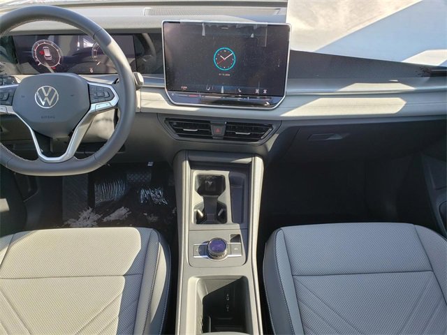 New 2026 Volkswagen Tiguan SE image 9