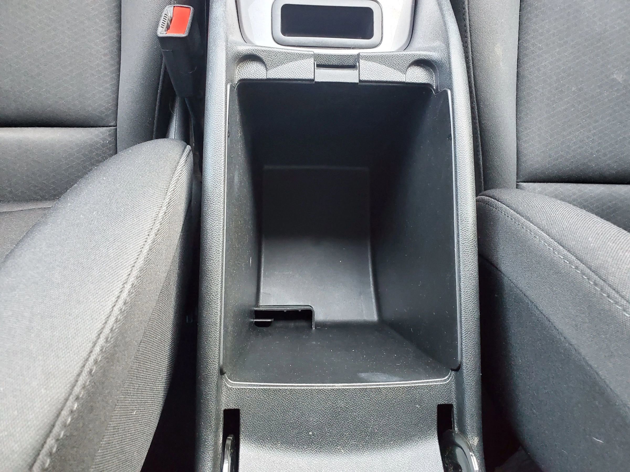 Used 2021 Chevrolet Malibu RS FWD image 33