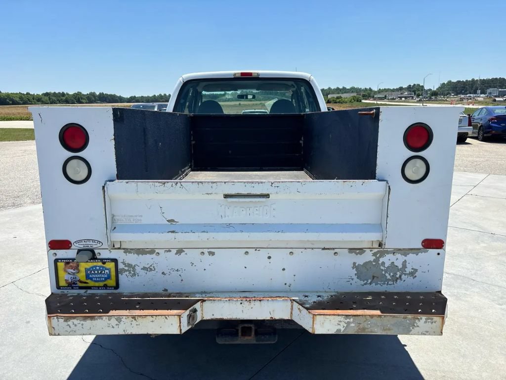 Used 2006 Ford F250 XL RWD image 5