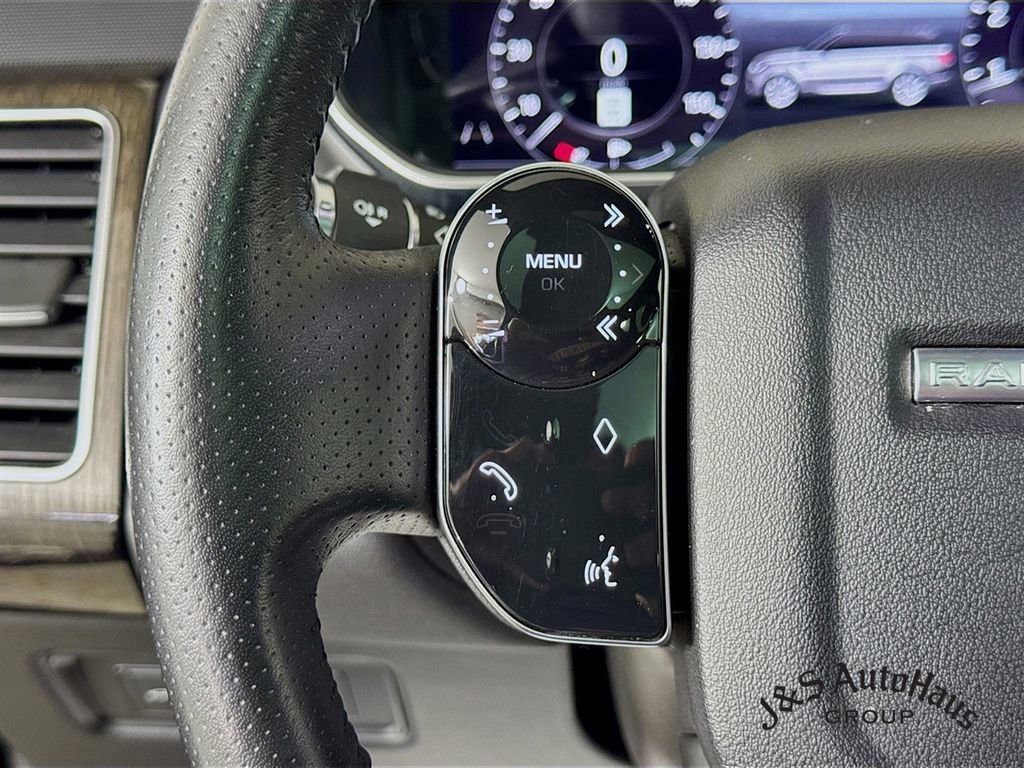 Used 2019 Land Rover Range Rover Sport SE AWD/4WD image 13