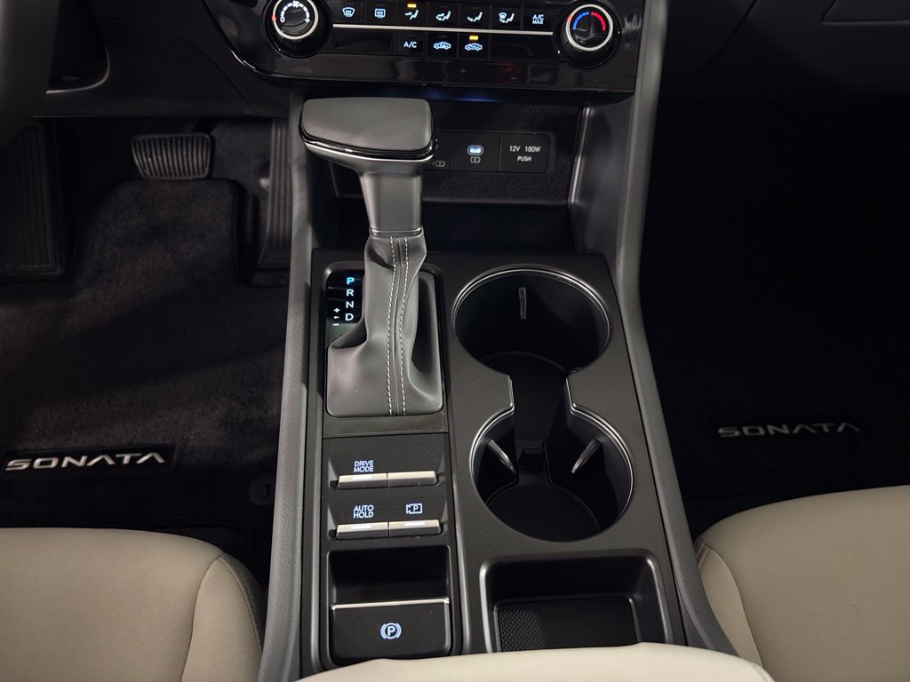 New 2026 Hyundai Sonata SE FWD image 21