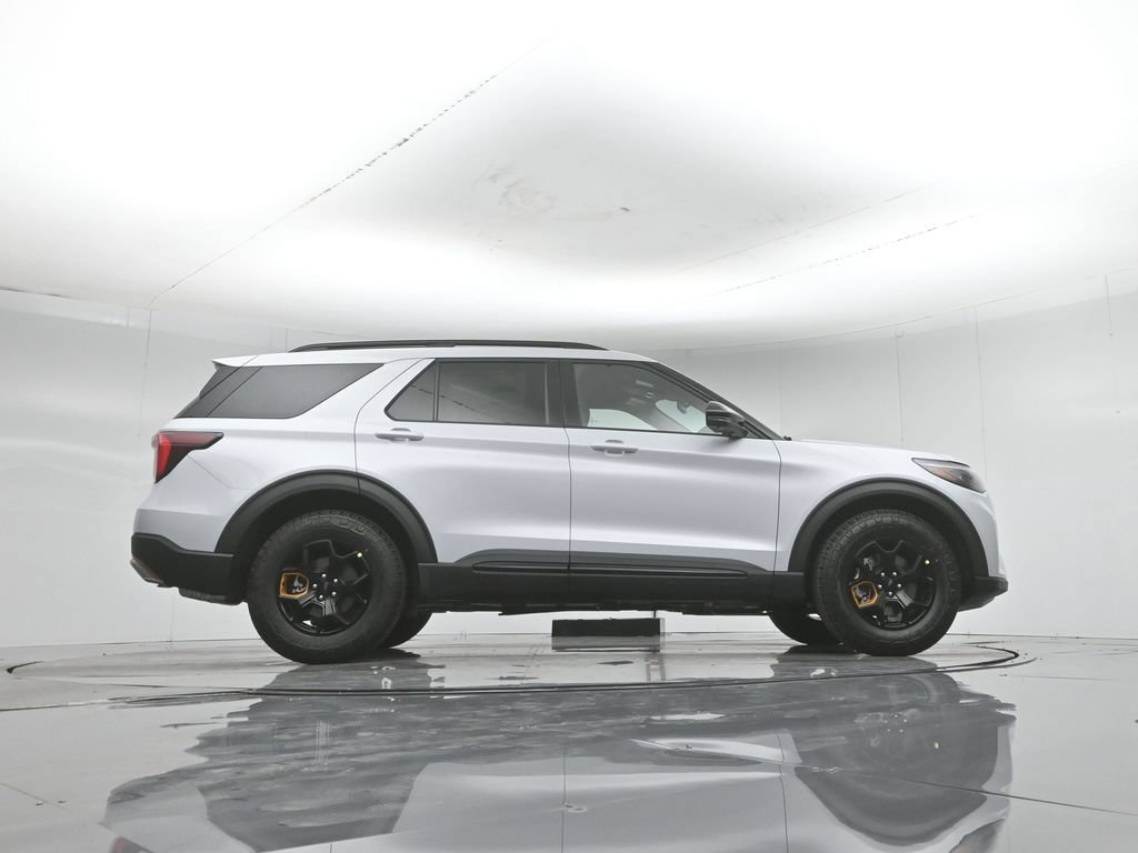 New 2026 Ford Explorer Tremor w/ Tremor Convenience Package AWD/4WD image 7