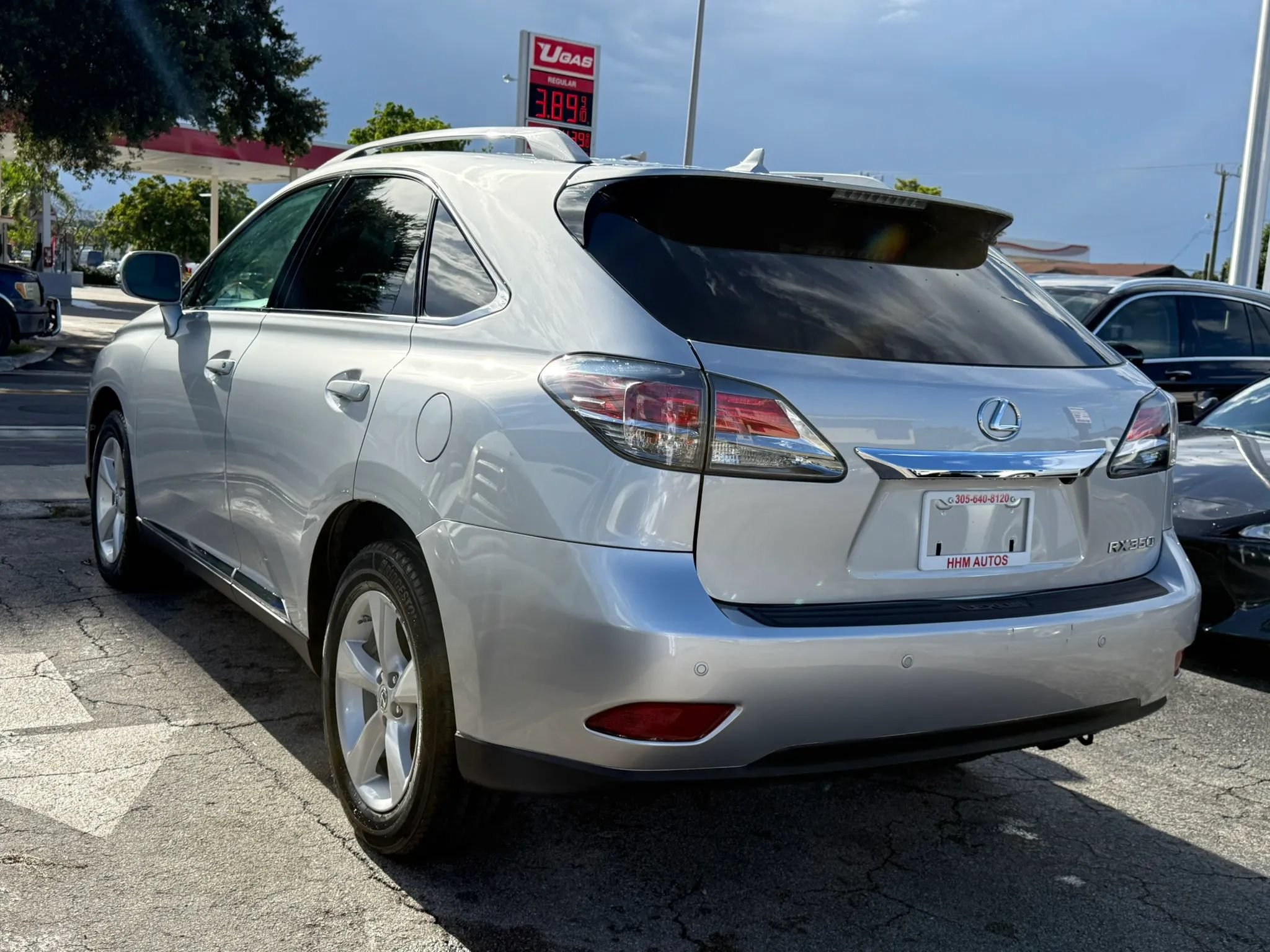 Used 2013 Lexus RX 350 AWD w/ Navigation Pkg image 3