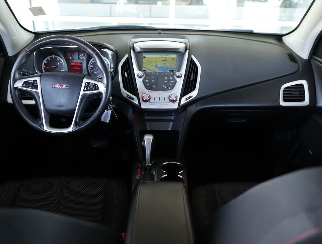 Used 2015 GMC Terrain SLE FWD image 18