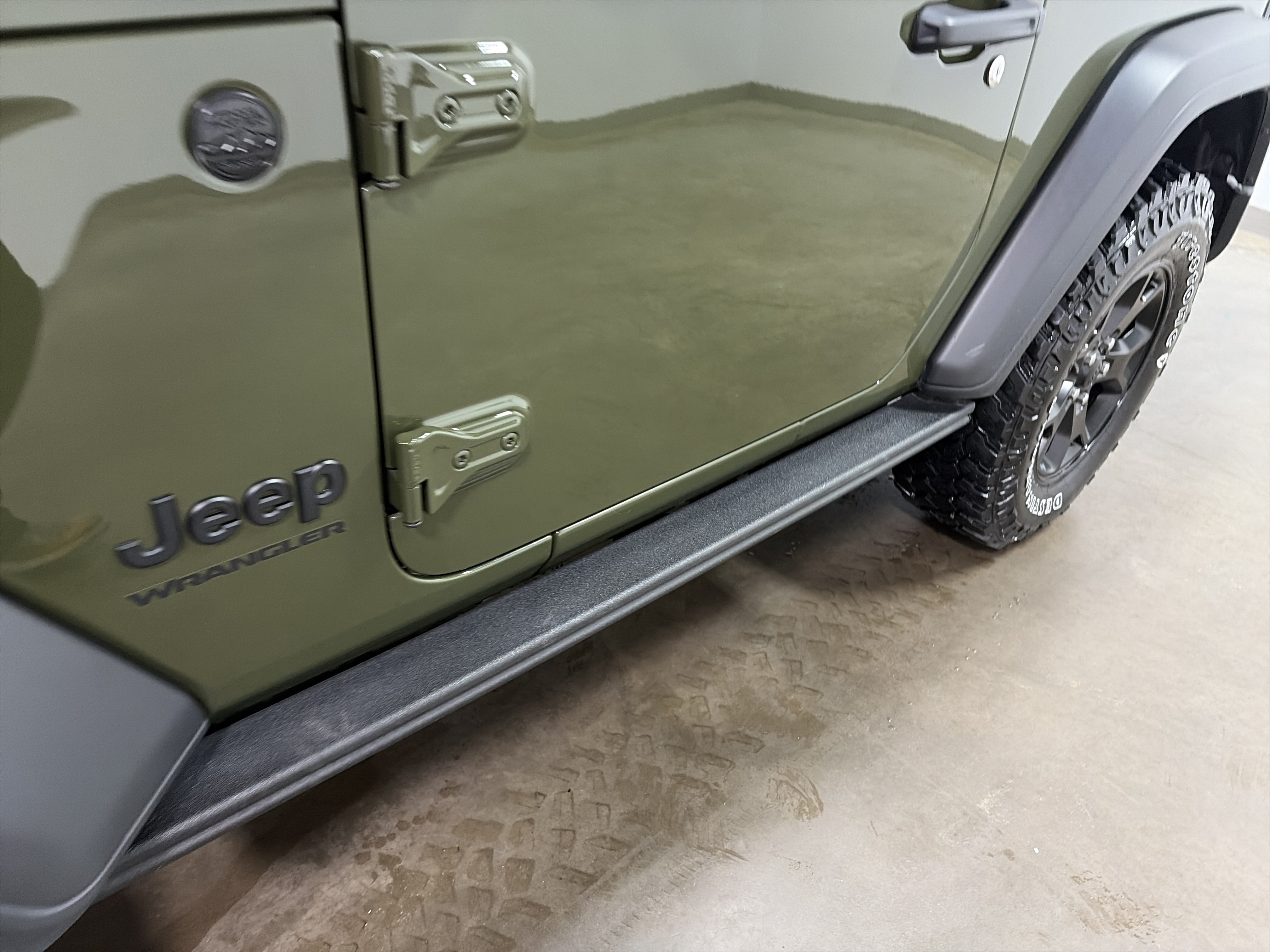 Used 2022 Jeep Wrangler Sport AWD/4WD image 10
