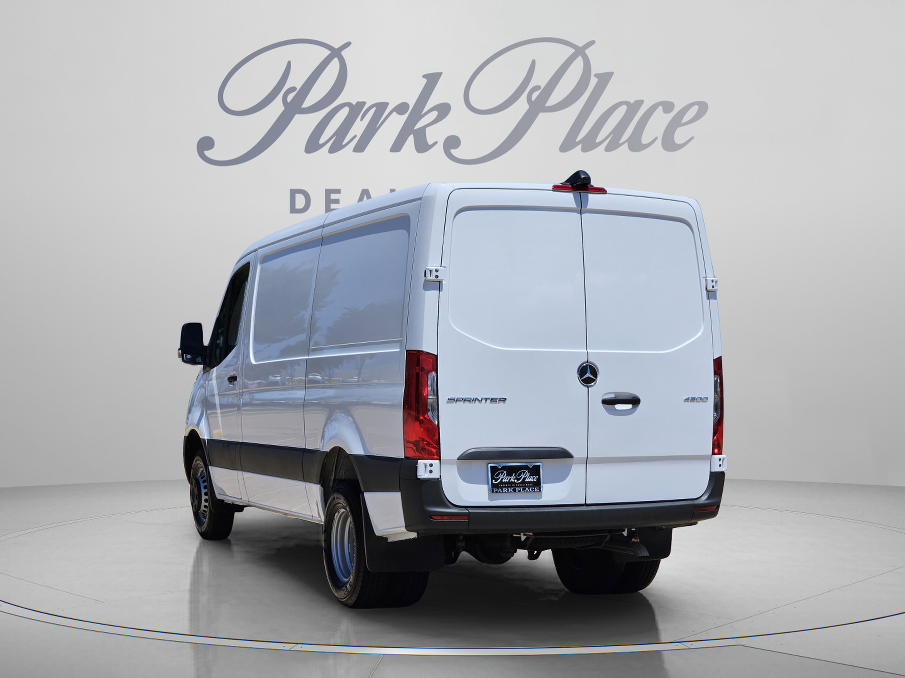 Used 2026 Mercedes-Benz Sprinter 4500 image 3