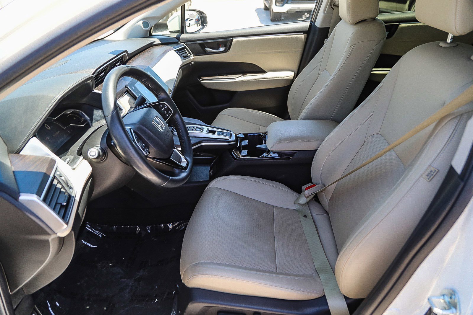 Used 2018 Honda Clarity Touring image 17