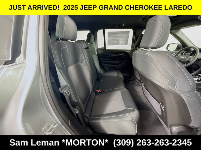 New 2025 Jeep Grand Cherokee Laredo w/ Luxury Tech Group I image 26