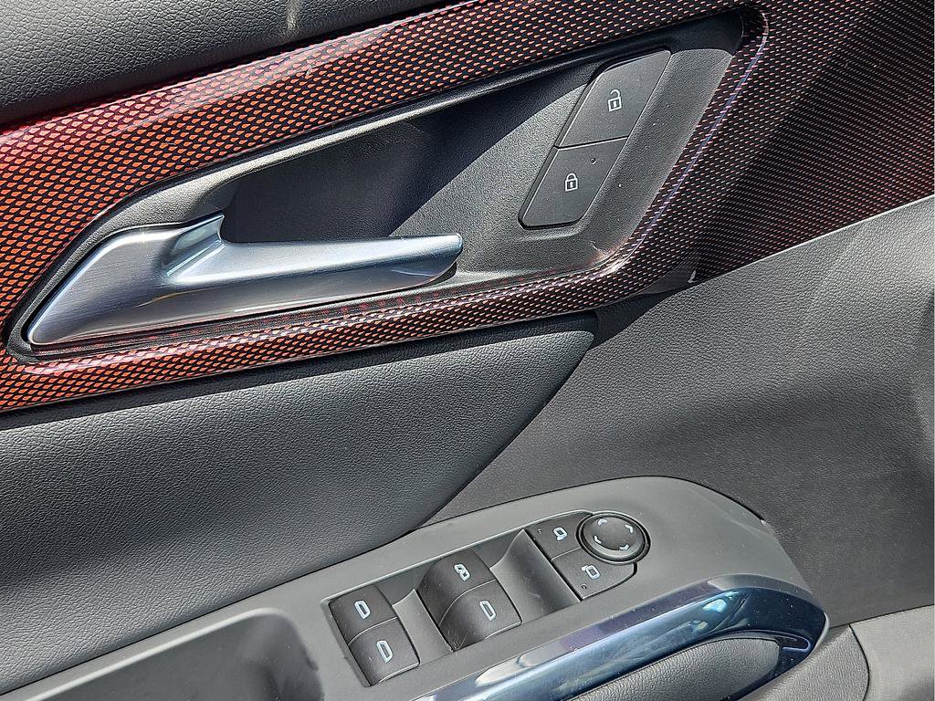 Used 2026 Chevrolet Traverse Z71 w/ LPO, Floor Liner Package image 10