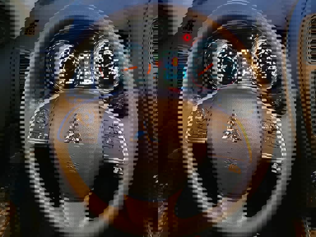 New 2024 Mitsubishi Outlander Sport ES image 7