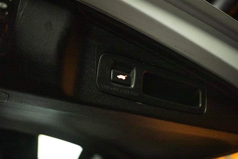 Used 2019 Honda CR-V EX-L image 8