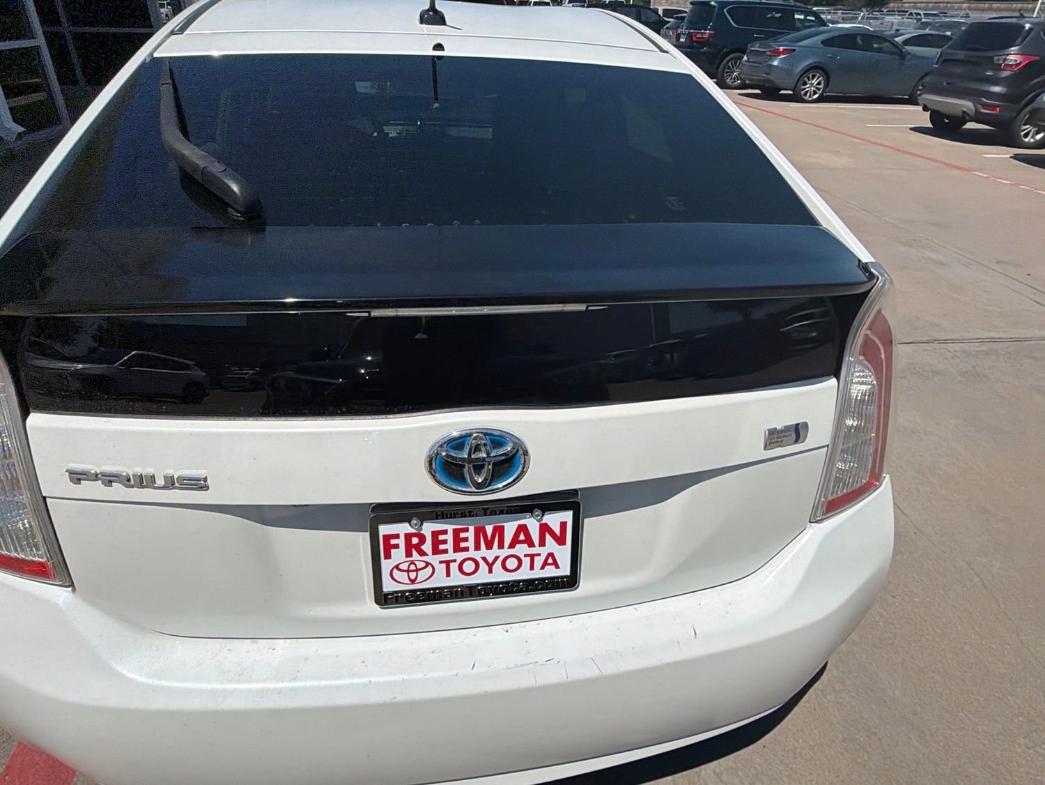 Used 2015 Toyota Prius Three FWD image 6