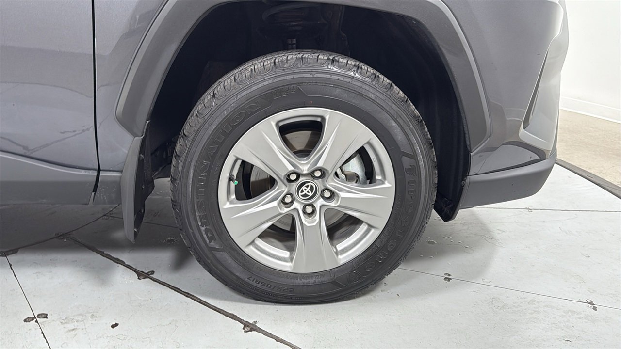 Certified 2025 Toyota RAV4 XLE image 21