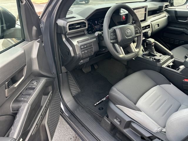 Used 2026 Toyota Tacoma TRD Off-Road image 9