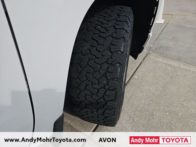 Used 2022 Chevrolet Silverado 1500 RST w/ Z71 Off-Road Package AWD/4WD image 35