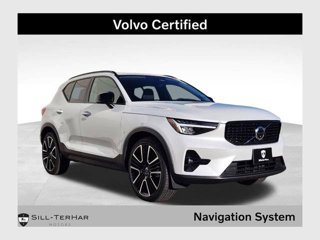 Certified 2023 Volvo XC40 B5 Ultimate w/ Climate Package image 1