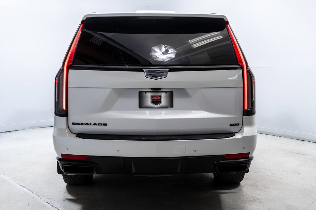 Used 2022 Cadillac Escalade Sport Platinum w/ Heavy-Duty Trailer Package image 6