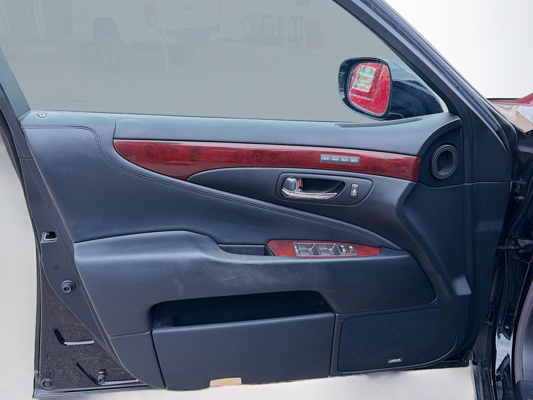 Used 2009 Lexus LS 460 460 w/ Comfort Pkg image 21