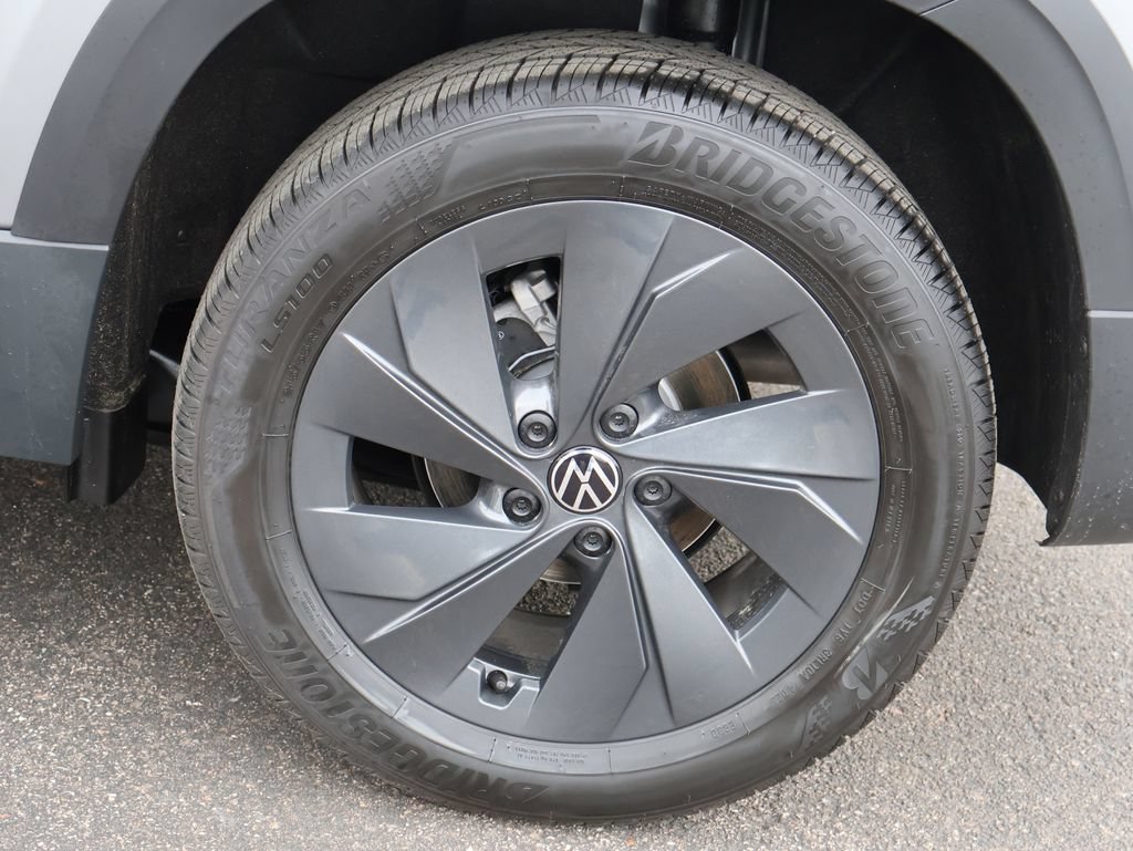 New 2026 Volkswagen Taos S FWD image 35