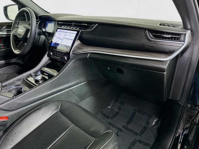 Used 2024 Jeep Grand Cherokee L Limited w/ Luxury Tech Group II image 31