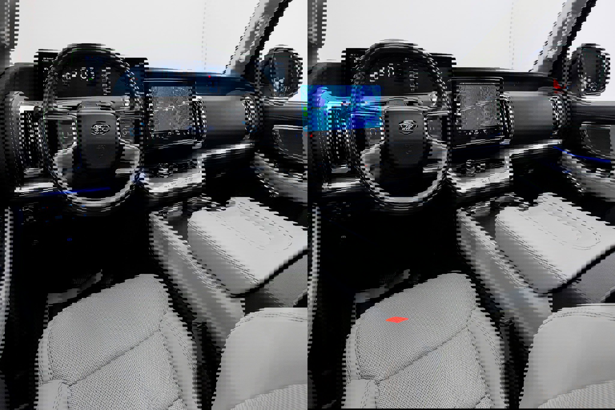 Used 2025 Ford Expedition Platinum w/ Driver's Package image 42